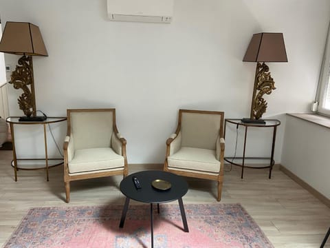 Au coin des Hospices Apartment in Beaune