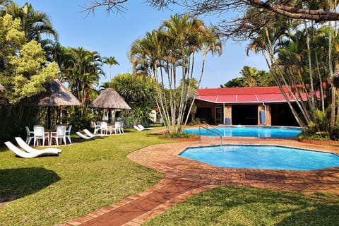 Property building, Swimming pool
