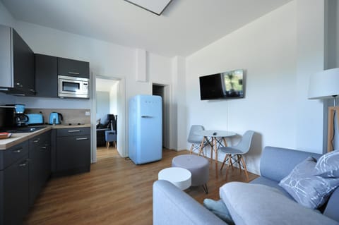 Kitchen or kitchenette, Living room, Dining area