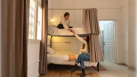 bunk bed