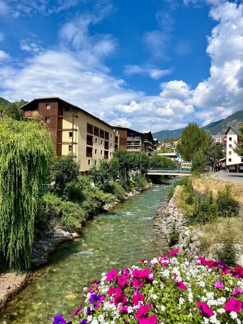 Charmant duplex pied de pistes Briançon Apartment in Briançon
