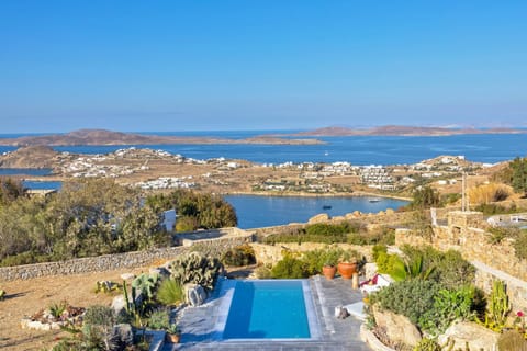Natural landscape, Bird's eye view, Sea view, Swimming pool, Swimming pool