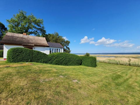 Property building, Natural landscape, Garden, View (from property/room), Lake view
