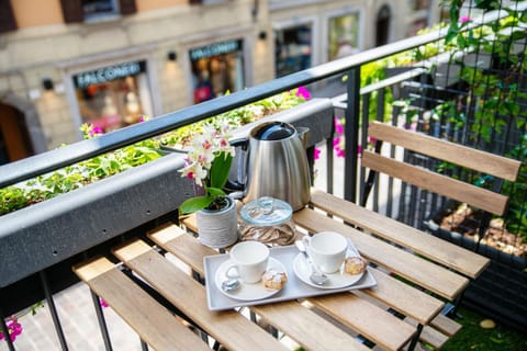 In Centro Luxury Rooms Bed and Breakfast in Como