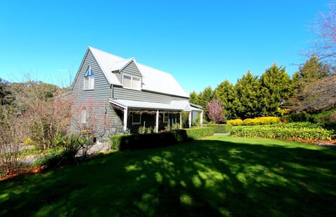 Property building, Garden, Garden