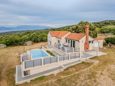 Property building, Pool view, Sea view, Swimming pool