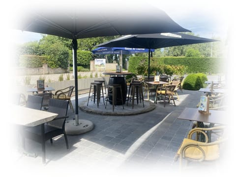 Restaurant/places to eat, Day, Lounge or bar