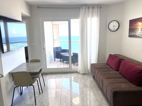 Balcony/Terrace, Living room, Sea view
