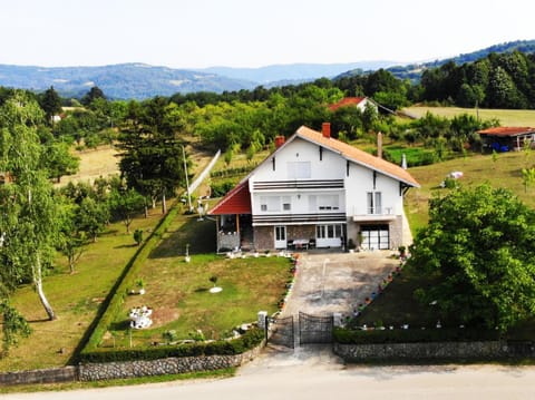 Odmor na selu Babajić Apartment in Serbia