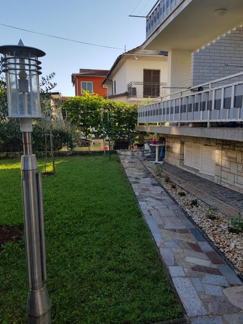 Inner courtyard view