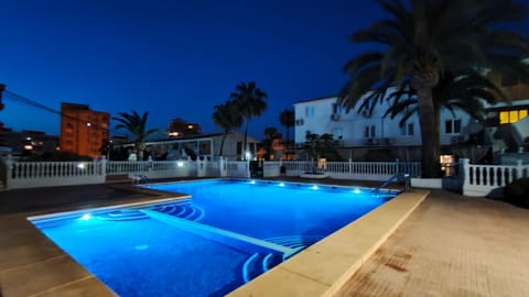 Night, Swimming pool