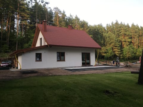 Property building, Spring, Natural landscape, Garden view