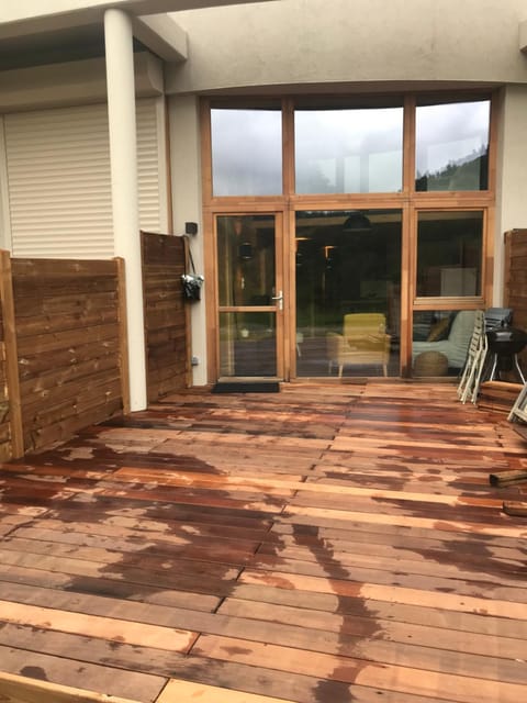 Property building, Balcony/Terrace