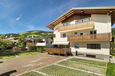 Premium App Hofer Heidi Apartment in Prags