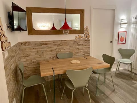 TRILOCALE SULLE PISTE Appena RISTRUTTURATO Apartment in Sauze d'Oulx