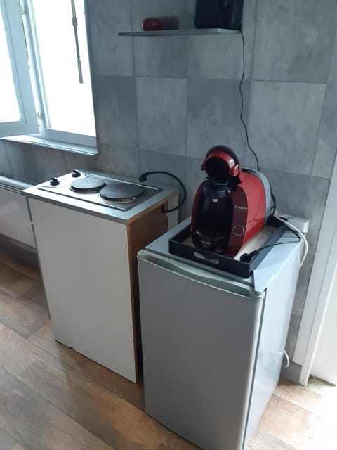 MAISON Studio SEDAN Meublé 14M2 INDEPENDANT Apartment in Wallonia, Belgium