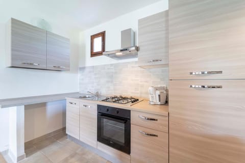 Coffee/tea facilities, Kitchen or kitchenette, pet friendly, stove, toaster