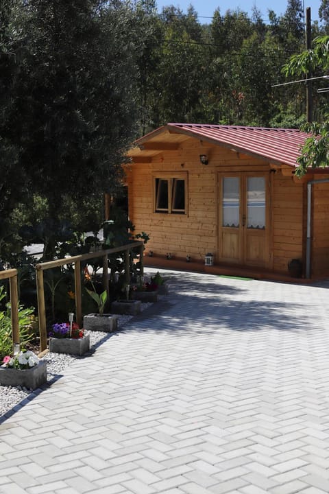 Property building, Patio, Facade/entrance