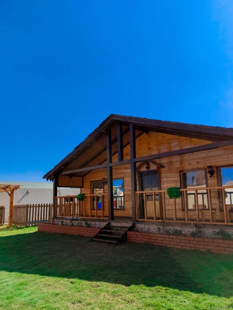 Property building, Day, Garden, Garden view