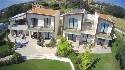 Property building, Natural landscape, Bird's eye view, Sea view, Sea view