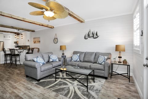 Set Sail at 5 by Pristine Properties Vacation Rentals House in Mexico Beach