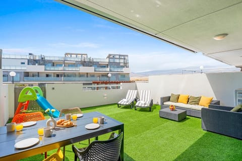 Balcony/Terrace, Dining area, sunbed