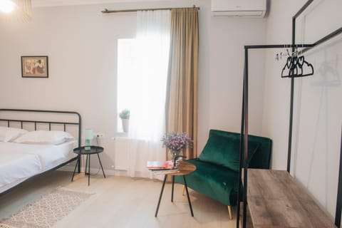 Bed, Bedroom, wardrobe