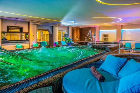Hot Tub, Spa and wellness centre/facilities, Swimming pool