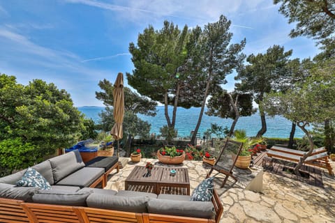 Patio, Balcony/Terrace, Seating area