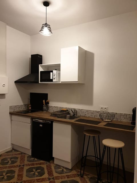 Coffee/tea facilities, Kitchen or kitchenette