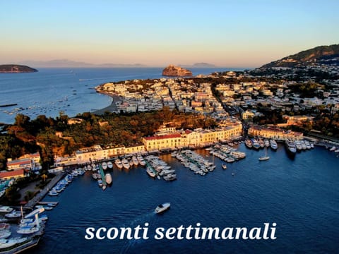 Nearby landmark, Day, Natural landscape, Bird's eye view, City view, Sea view