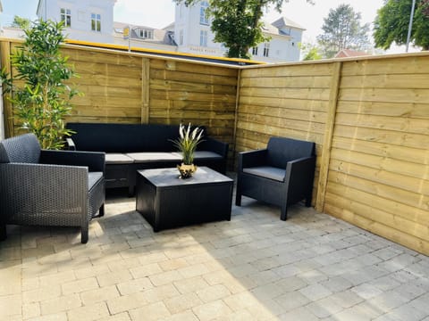 Patio, BBQ facilities, Garden, Balcony/Terrace, Garden view