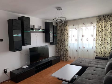 TV and multimedia, Living room, Photo of the whole room, Seating area