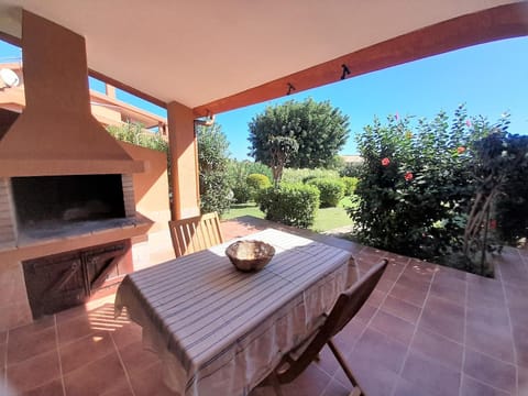 Property building, Patio, BBQ facilities, Garden