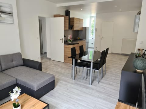 Vierzon superbe appartement Apartment in Centre-Val de Loire