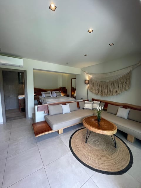 Living room, Photo of the whole room, Bedroom