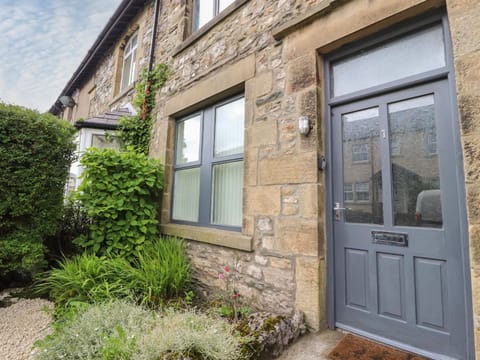 1 Lytham Terrace House in Craven District