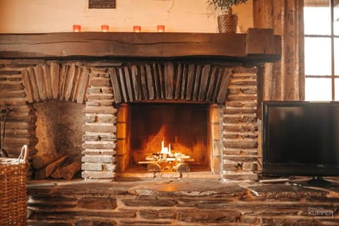 Communal lounge/ TV room, Seating area