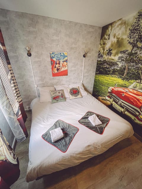 Tassigny Gare By Carl-Emilie Apartment in Vosges