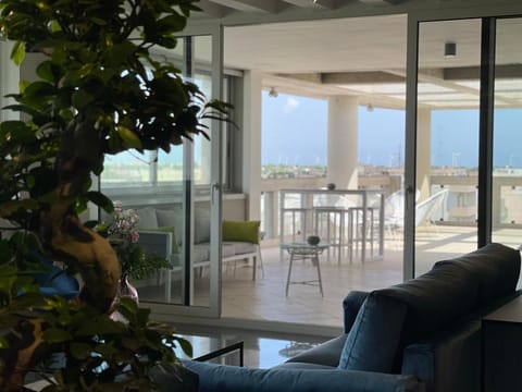Balcony/Terrace, Seating area