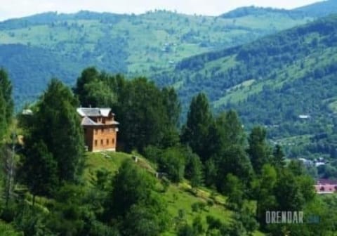 Property building, Neighbourhood, Natural landscape, Bird's eye view, Mountain view