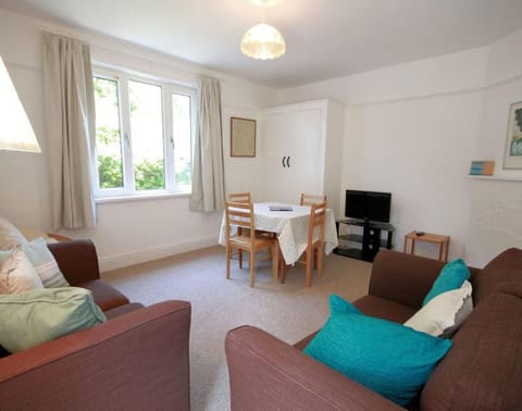 Gullsway Sandpiper House in England