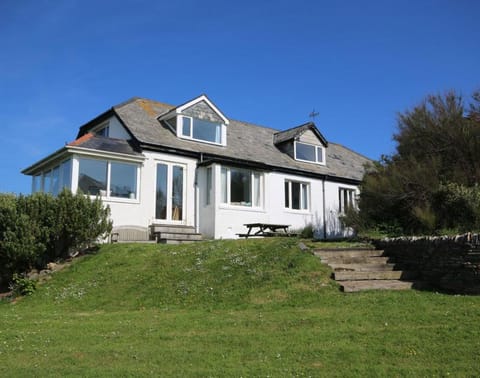 Gullsway Sandpiper House in England