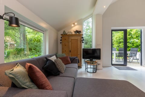 Welcome in - Vakantiehuis in bosrijke omgeving, nabij strand I Vebenabos 69 'De Tuureluur' Dishoek House in Koudekerke