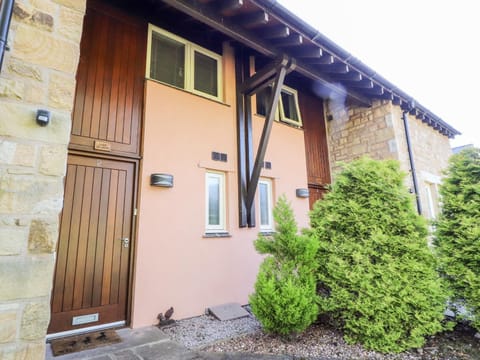 Lark Meadow House in England