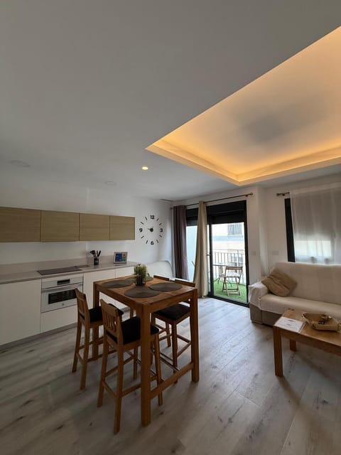 Kitchen or kitchenette, Living room, Dining area