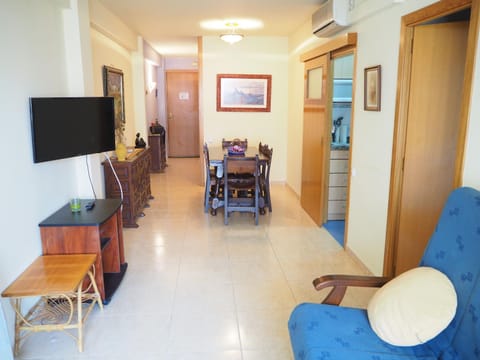 TV and multimedia, Living room, Dining area