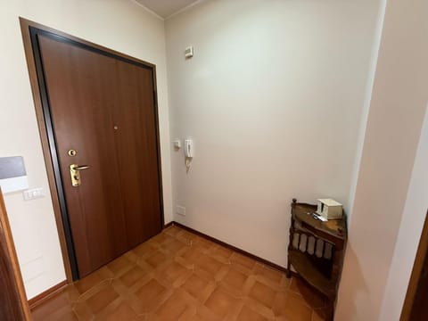 WH - Appartamento Siccardi in zona residenziale con posto auto Apartment in Sanremo