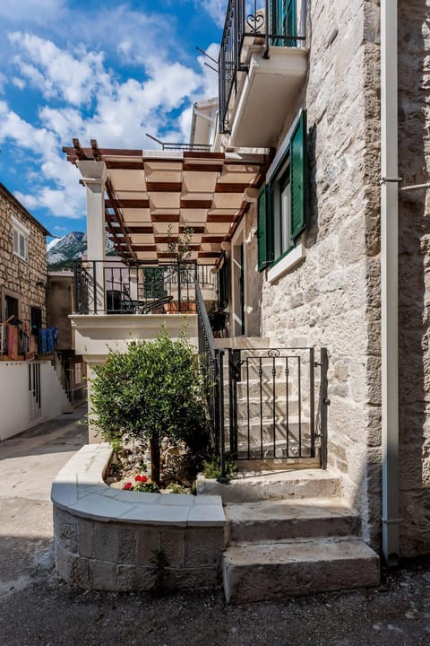 Villa Skoric Apartment in Baška Voda