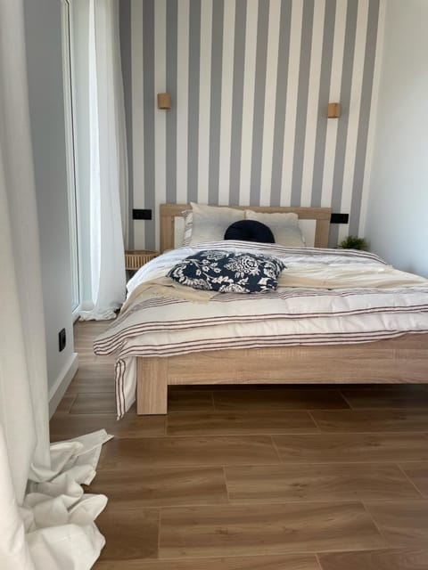 Wood Wave Apartment in Pomeranian Voivodeship